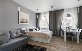 Nowy Świat 60 - 170 m do metra - Prywatne mieszkanie w centrum Warszawy - Better Rental